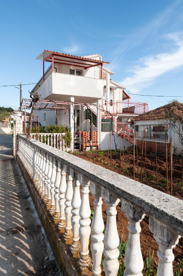 Apartments Mala Dalmacija Poljica  المظهر الخارجي الصورة