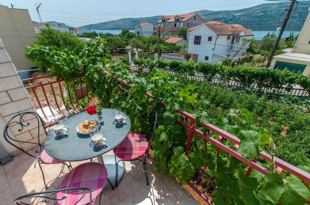 Apartments Mala Dalmacija Poljica  المظهر الخارجي الصورة